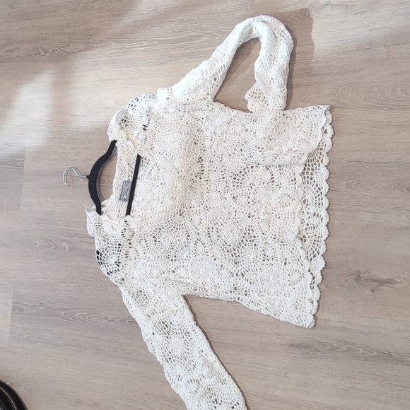 April Cornell Crochet Hooded Top - Picture 3 of 6